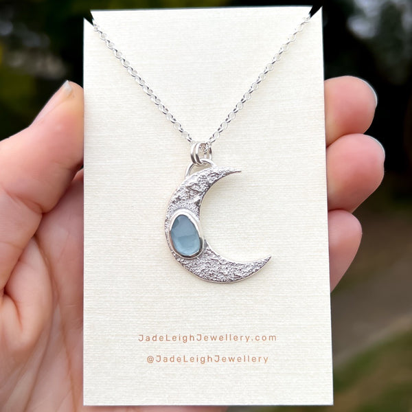 Aquamarine textured crescent moon pendant