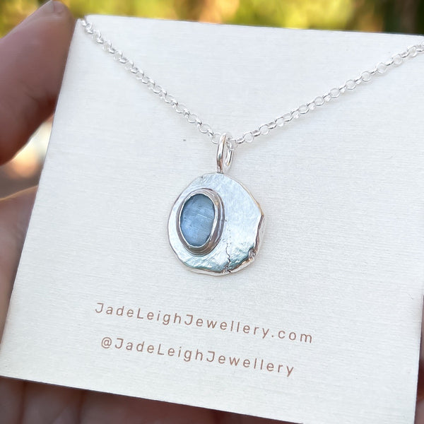 Aquamarine rustic mini pendant
