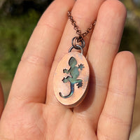 Gecko spirit animal necklace, copper and labradorite