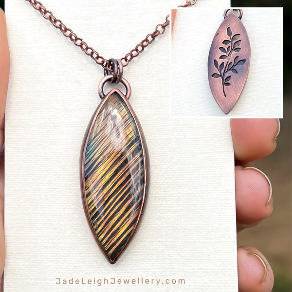 Leaves silhouette necklace, copper and labradorite